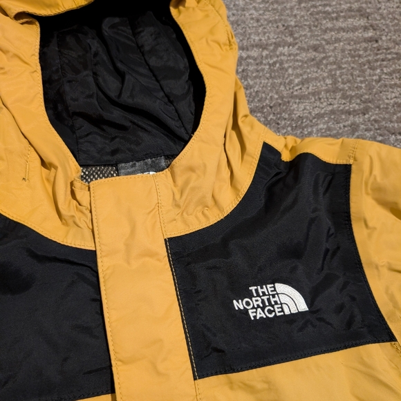 The North Face Mustard Yellow and Black Hooded Dryvent Antora Rain Jacket - 4T - Picture 2 of 12